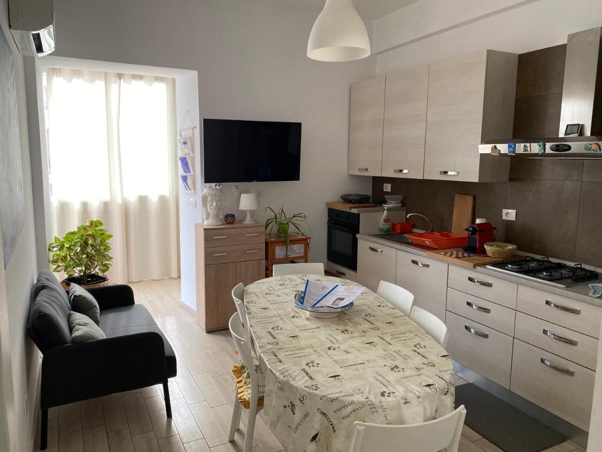 Giuffrida Apartment Rooms CTA Eksteriør bilde